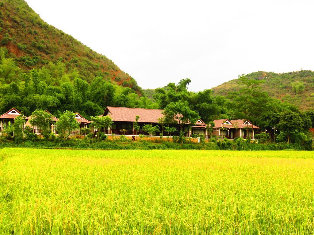 Sol Bungalows Hotel Mai Chau Exterior foto